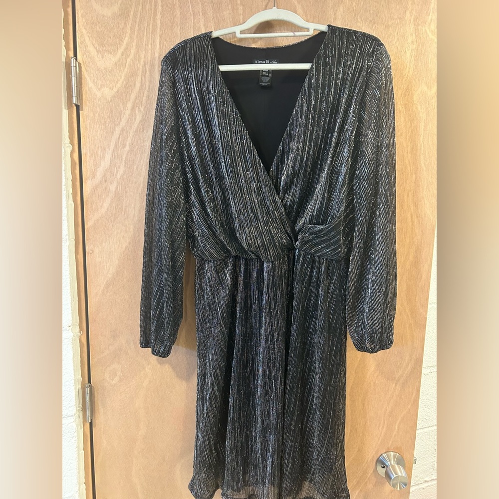 Gorgeous Black and Silver Evening Cocktail Dress